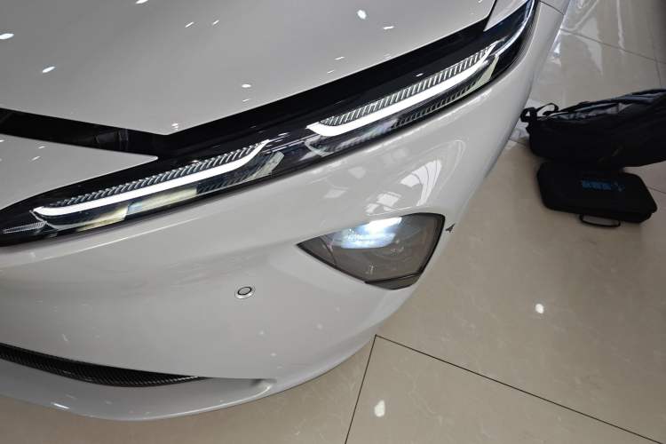 Used Nio ET7 2022 100kWh First Edition Left Front Headlight