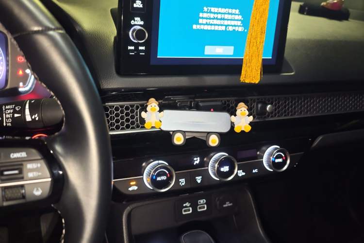 Used Honda Civic 2022 240TURBO CVT Dynamic Control Version