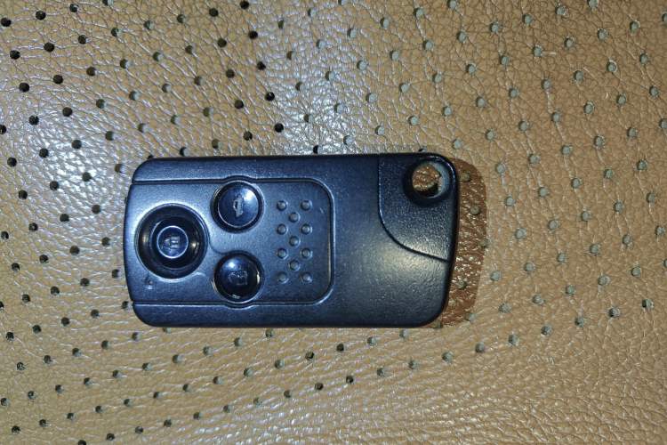 Used Honda Accord 2011 2.4L EX Vehicle Key