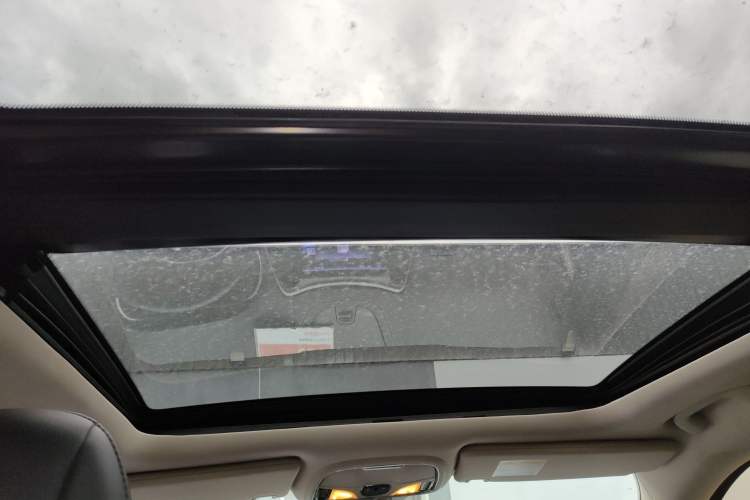 Used Jeep Cherokee 2016 2.4L Leading Edition