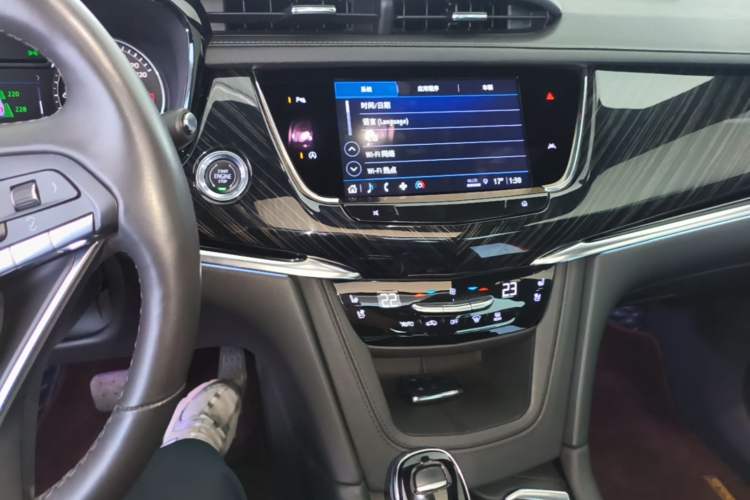 Used Cadillac XT6 2022 2.0T Six-Seater Four-Wheel-Drive Luxury Standard Edition
