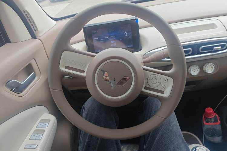 Used Wuling Hongguang MINIEV 2025 Four-Door Version Advanced Edition