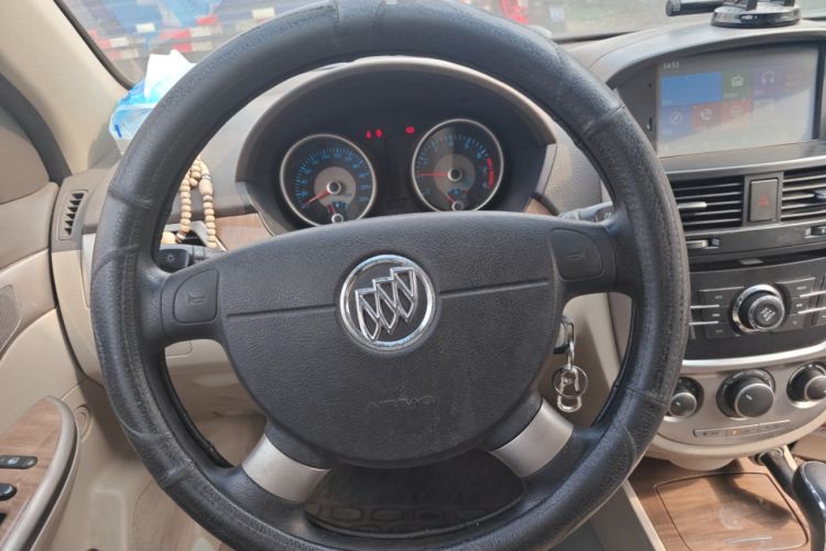 Used Buick Excelle 2015 1.5L Automatic Classic Model
