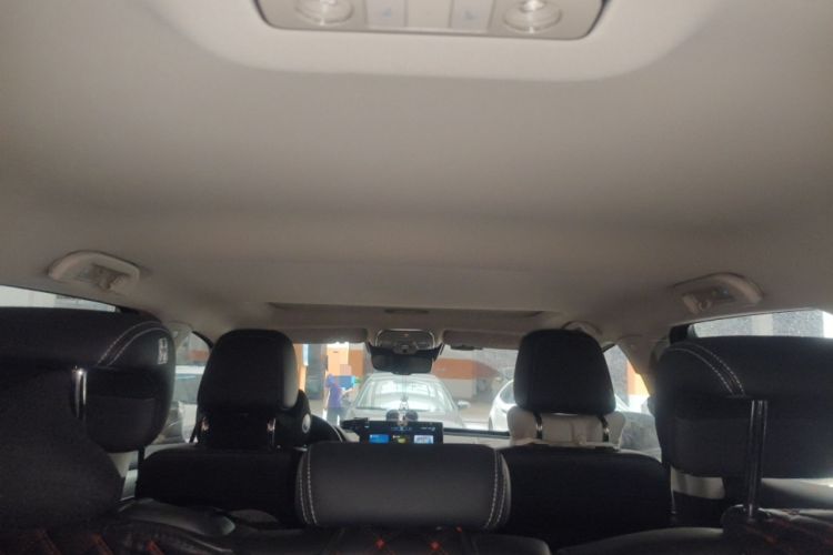 Used BYD Tang 2018 2.0T Automatic SmartConnect Luxury 7-Seater China V Emission Standard
