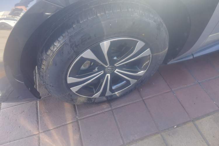 Used Toyota FAW bZ4X 2022 Two-Wheel Drive Long-Range PRO Version Left Front Wheel Hub