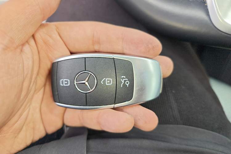 Used Mercedes-Benz C-Class 2021 C 200 L Fashion Edition Sport Version Vehicle Key
