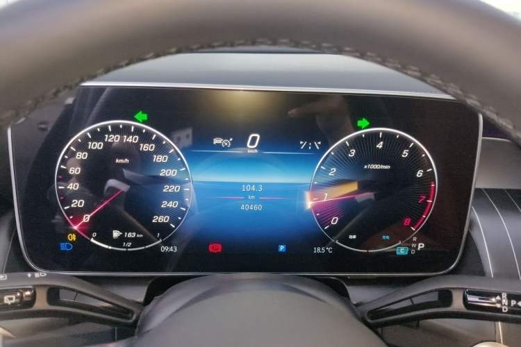 Used Mercedes-Benz GLC 2023 Refreshed GLC 300 L 4MATIC Dynamic Edition 5 Seats Instrument Cluster