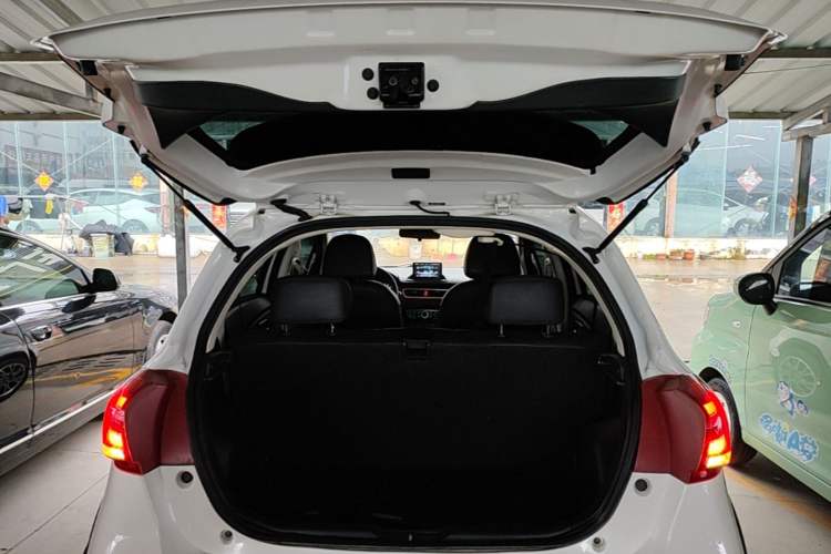 Used Haval H1 2016 Blue Label 1.5L Manual Luxury Model
