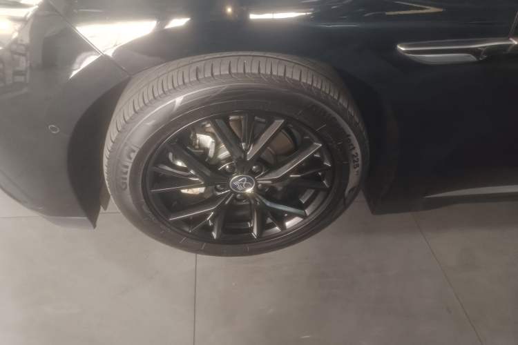 Used BYD Han 2025 DM-i Smart Drive 125KM Elite Model
