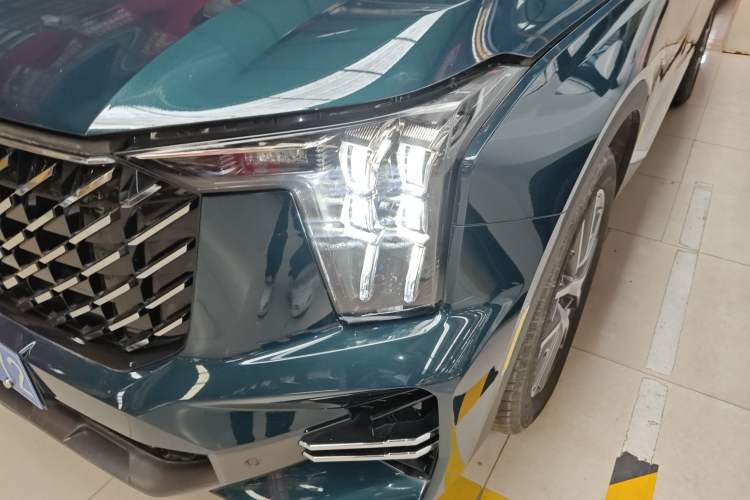 Used GAC Trumpchi GS8 2022 Linghang Series 2.0 TGDI Two-Wheel-Drive Luxury Smart Connectivity Version (7 Seats) Left Front Headlight
