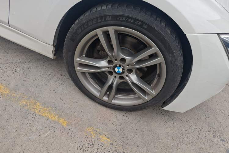Used BMW 3 Series 2019 320Li M Sport Night Edition Right Front Wheel Hub