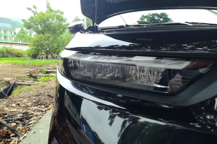 Used Honda Inspire 2024 260TURBO Elite Edition Right Front Headlight