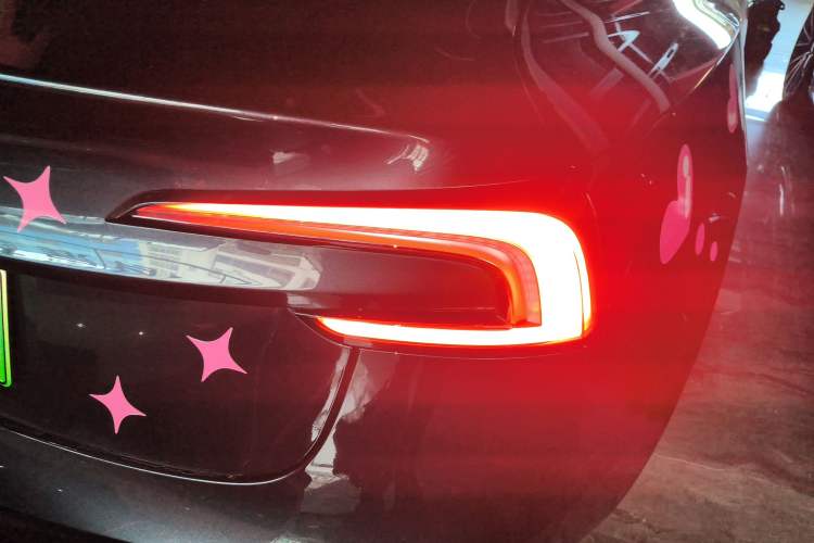 Used Tesla Model 3 2025 Rear-Wheel-Drive Version
