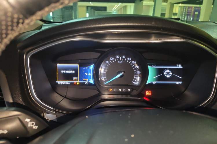 Used Ford Mondeo 2017 EcoBoost 180 Luxury Model
