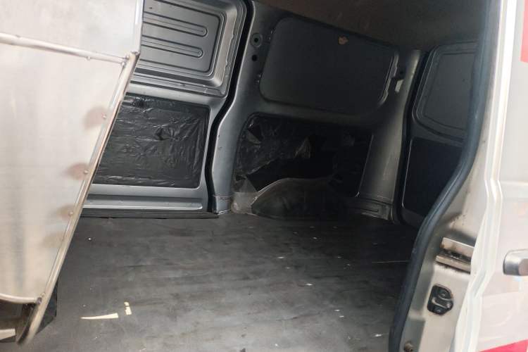 Used Wuling Rongguang S 2021 1.2L Base Model Window-Sealed 2-Seat LSI Car