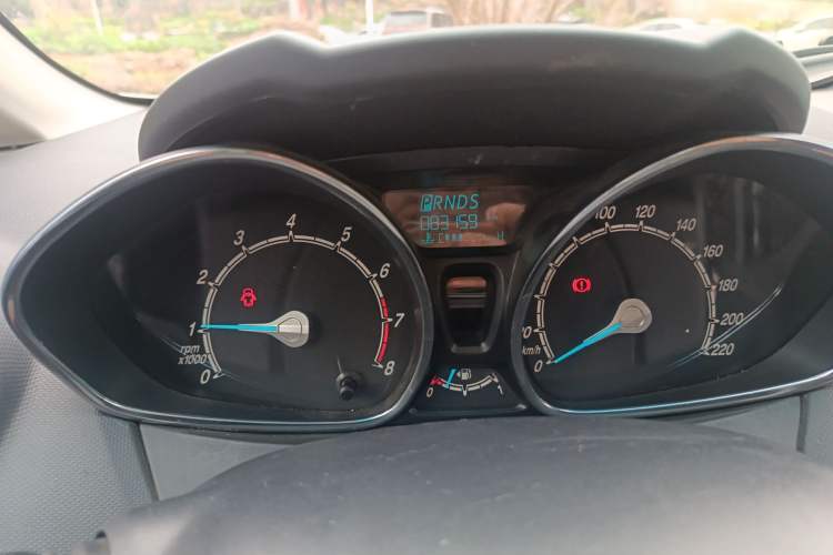 Used Ford Fiesta 2013 Hatchback 1.5L Automatic Fashion Edition
