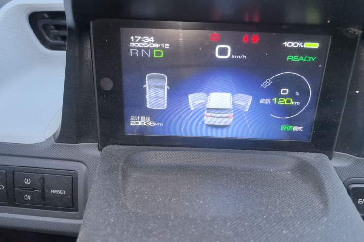 Used Wuling Hongguang MINIEV 2021 Macaron Fashion Edition Lithium-Ion Battery