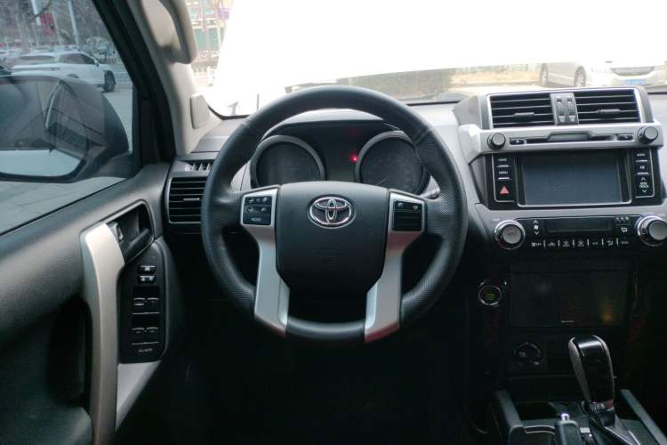 Used Toyota Prado 2015 2.7L Automatic Standard Edition
