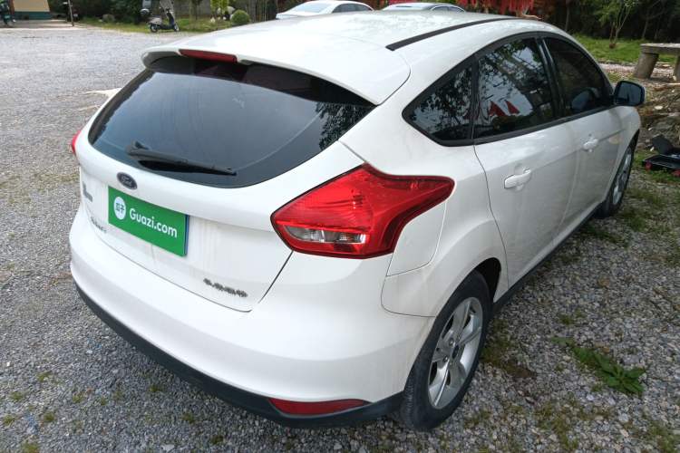 Used Ford Focus 2017 Hatchback 1.6L Automatic Comfort Plus SmartDrive Edition
