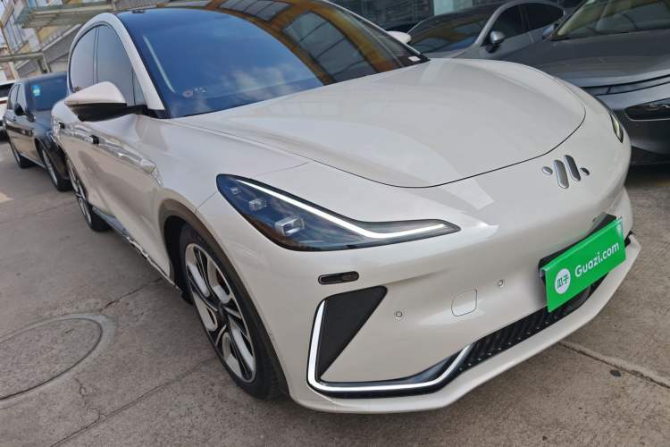 Used IM LS7 2023 90 kWh Elite Rear-Drive Version