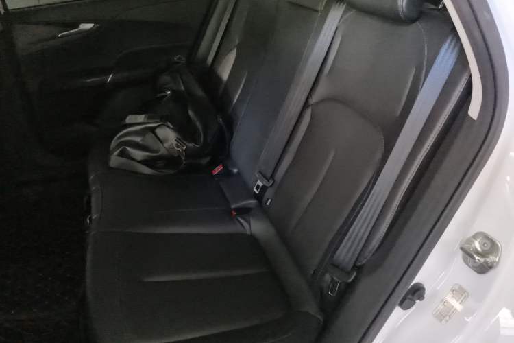 Used CHANGAN Eado DD 2023 Blue Whale NE 1.5T GDI DCT Luxury Edition
