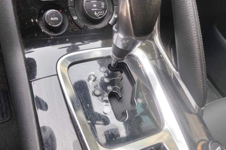 Used Peugeot 3008 2013 1.6THP Automatic Prestige Edition
