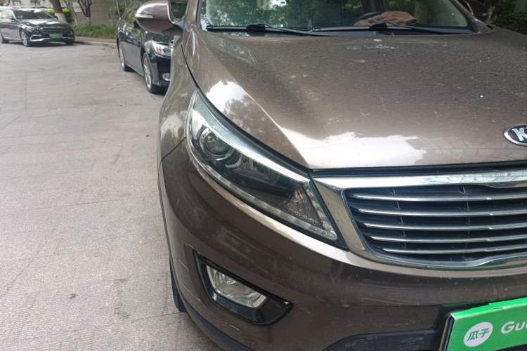 Used Kia Sportage R 2015 2.0L Automatic Two-Wheel Drive DLX Model