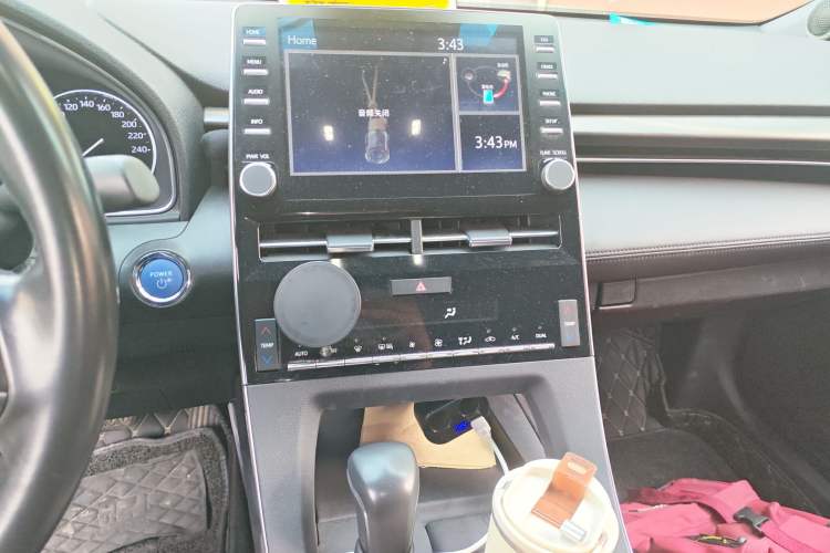 Used Toyota Avalon 2019 Dual-Engine 2.5L Luxury Edition China VI Standard