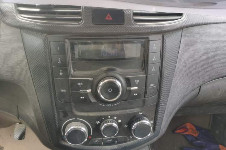 Used Wuling Hongguang 2014 1.5L S Standard Version