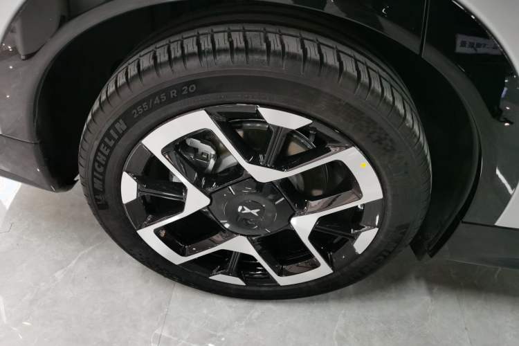 Used XPeng G7 2025 Model—702 Ultra Long Range
