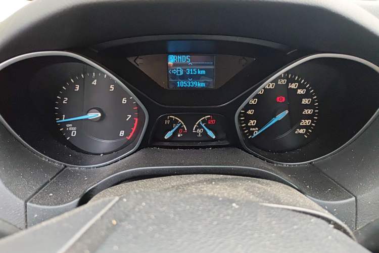 Used Ford Focus 2012 Sedan 1.6L Automatic Fashion Edition