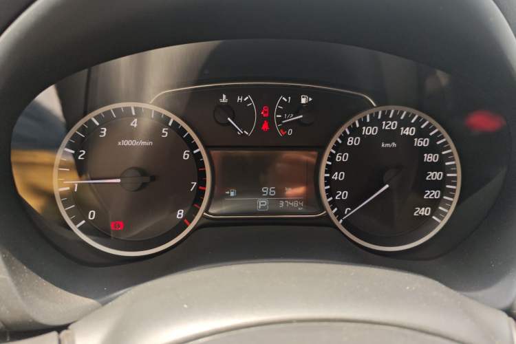 Used Nissan Sylphy 2022 Classic 1.6XE CVT Comfort Edition Instrument Cluster