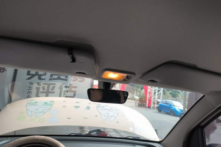 Used Wuling Hongguang MINIEV 2022 Macaron Premium Model – Lithium Iron Phosphate
