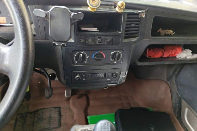 Used Wuling Zhiguang 2013 1.0L Practical Version