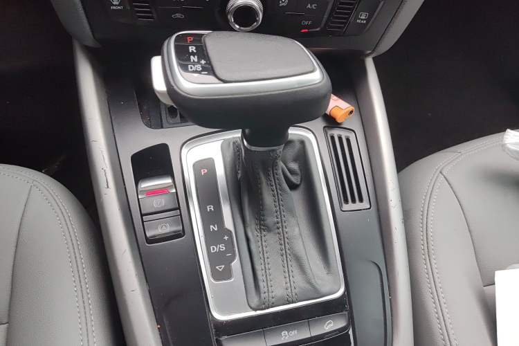 Used Audi Q5 2015 40 TFSI Trendy Edition
