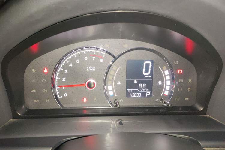 Used Roewe 350 2014 1.5L Automatic Xunyue Version Instrument Cluster