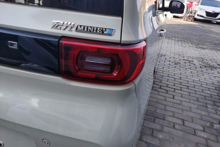 Used Wuling Hongguang MINIEV 2022 Enjoy Edition Lithium-Ion Battery