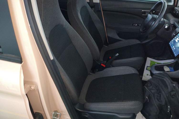 Used Leapmotor T03 2022 Special Edition Right Front Seat