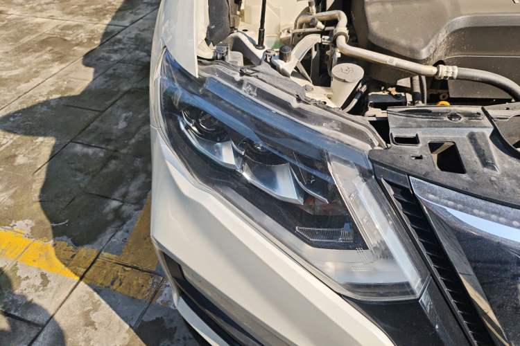 Used Nissan X-Trail 2020 2.5L XL ITS 3-Row CVT 4WD Seven-Seater Luxury Navigation Edition Right Front Headlight