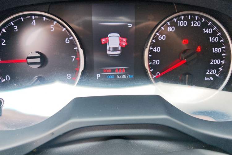 Used Toyota Wildlander 2021 2.0L CVT Two-Wheel Drive Luxury Edition Odometer Close Up