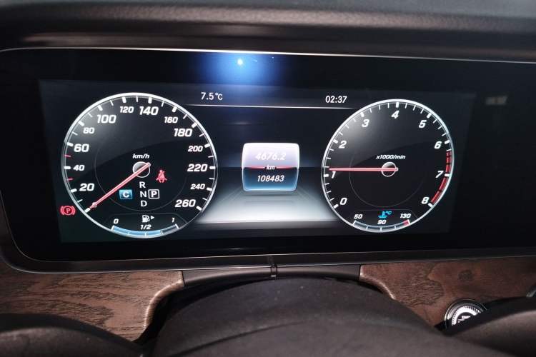 Used Mercedes-Benz E-Class 2016 E 300 L Luxury Model