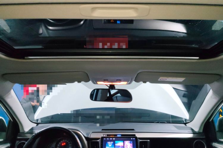 Used Toyota RAV4 2015 2.0L CVT 4x4 Trend Edition
