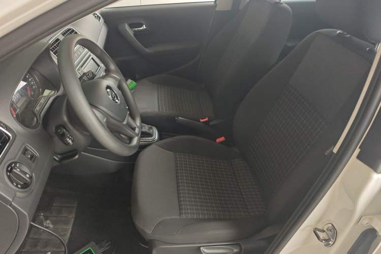 Used Volkswagen Polo 2014 1.6L Automatic Comfort Edition Left Front Seat