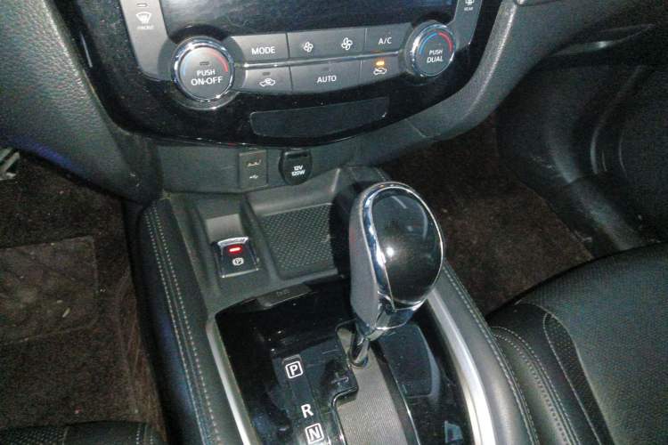 Used Nissan X-Trail 2021 2.0L CVT 2WD XL ITS Comfort Commemorative Edition
