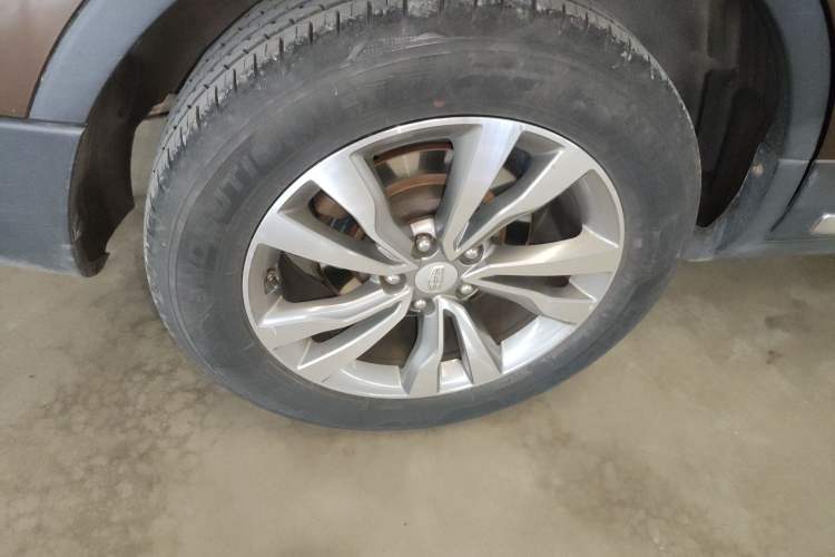 Used Geely Auto Emgrand X7 Sport 2016 1.8TD Automatic ZhiZun Version