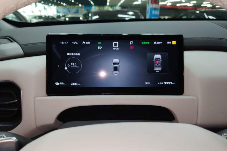 Used Formula Leopard Titanium 3 2025 501 km Range Rear-Wheel Drive Intelligent Driving Pro Version Instrument Cluster