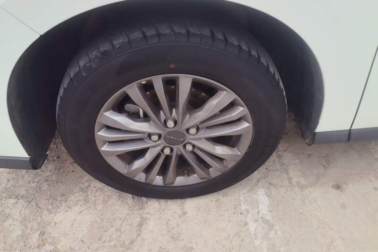 Used SAIC MAXUS G50 2022 1.5T Automatic Comfort Touring B Exterior 4