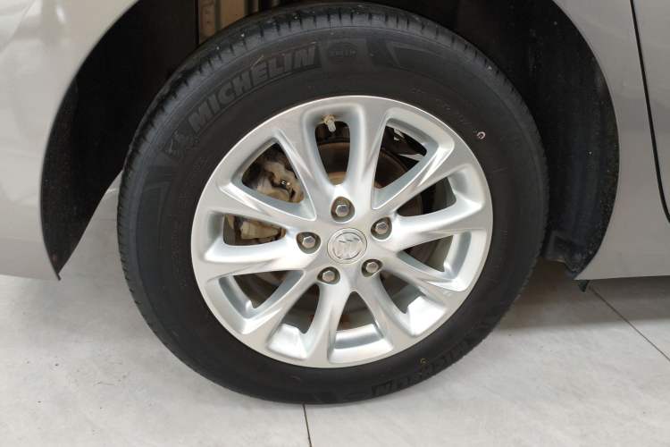 Used Buick GL6 2019 18T 6-Seater Elite Version China VI Standard