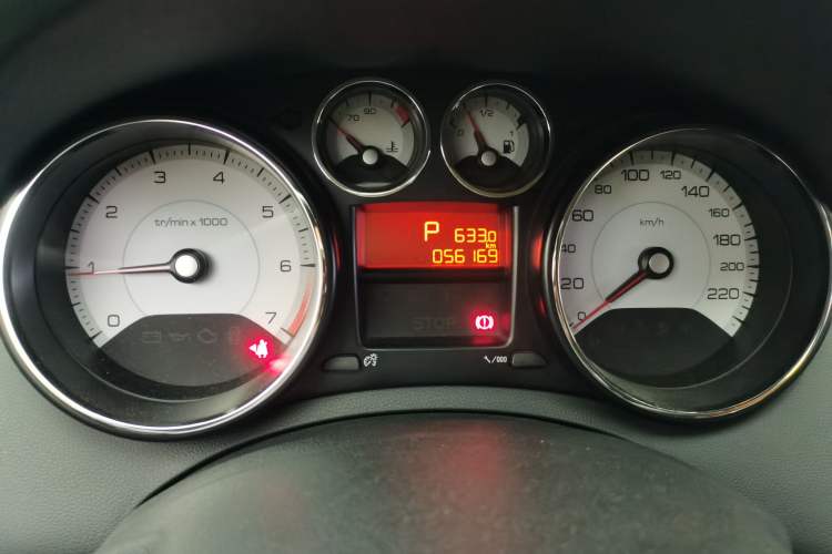 Used Peugeot 408 2013 2.0L Automatic Comfort Edition
