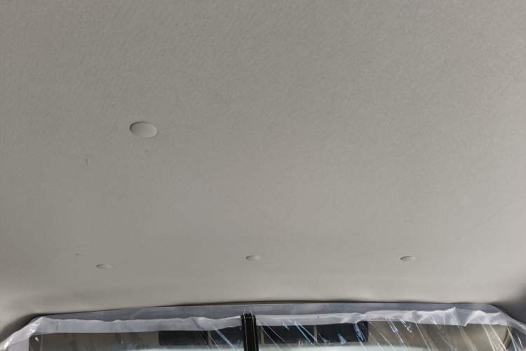 Used Chana Ruixing M60 2023 1.6L CNG Comfort-Grade 6-Seater Passenger Vehicle
